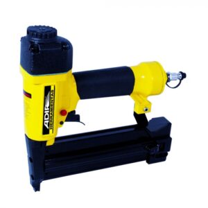 ENGRAPADORA Y CLAVADORA NEUMÁTICA 3/8 A 1-1/2 PULG AD-884 ADIR